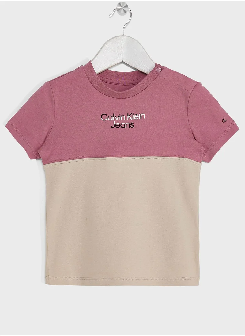 Calvin Klein Jeans Infant Color Block Logo T-Shirt