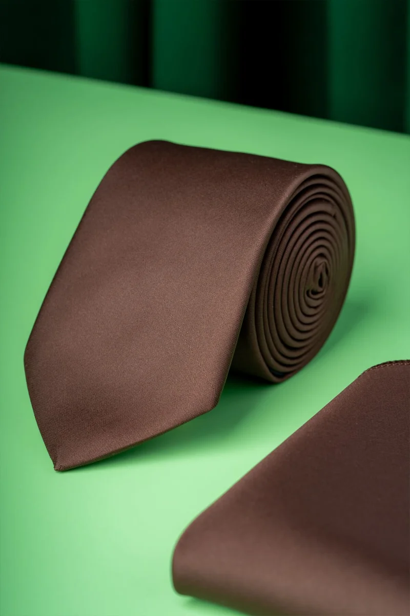 Hatemoğlu Brown Water and Stain Resistant 7 cm Tie and Handkerchief Set