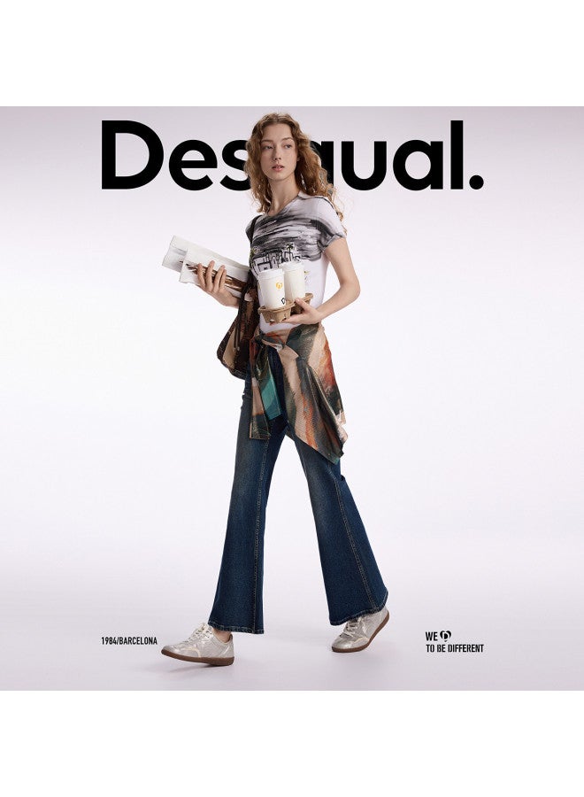 DESIGUAL women's T-shirt With Black Palm Tree Landscape Print - 25 Spring/summer Collection - Image 4