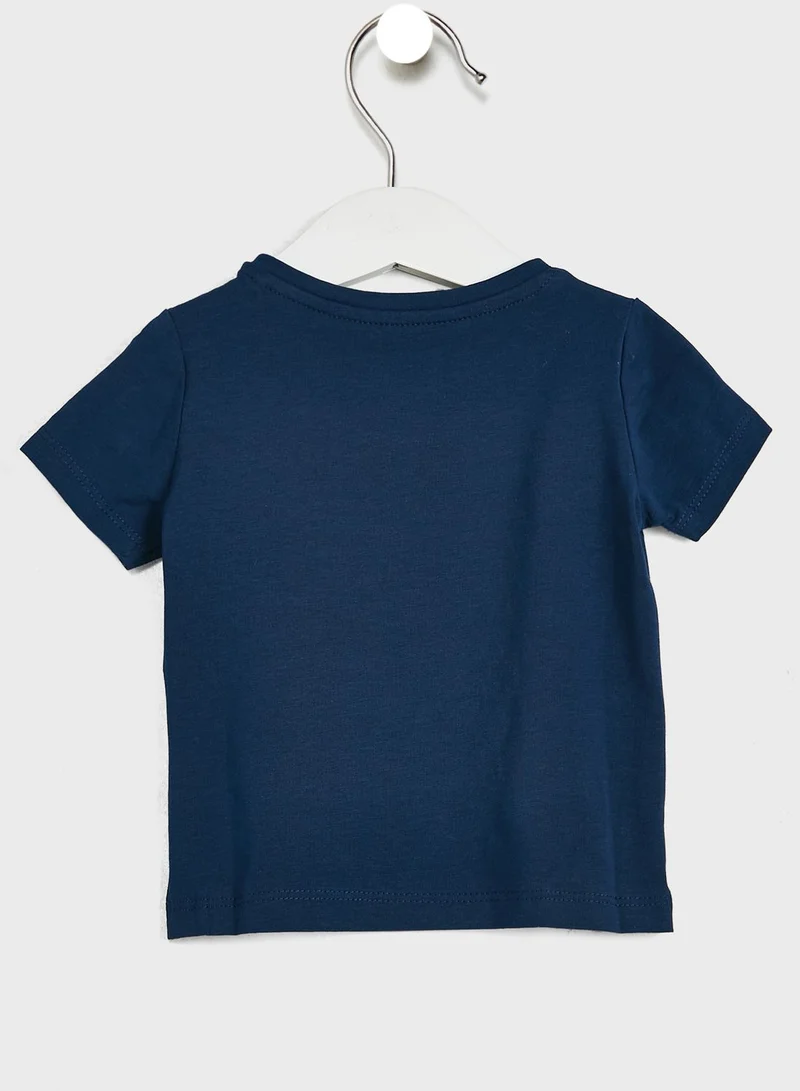 GUESS Infant Logo T-Shirt
