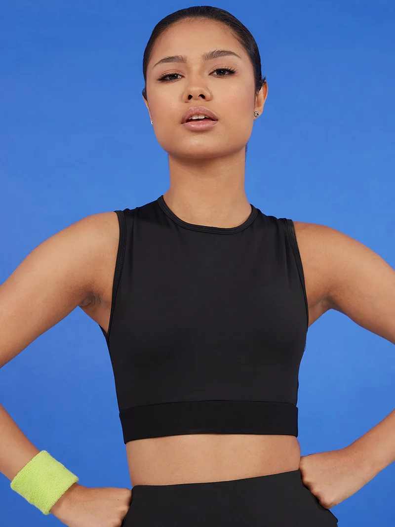 Styli Active Open Back Mesh Insert Printed Elastic Active Crop Top and Leggings Active Set