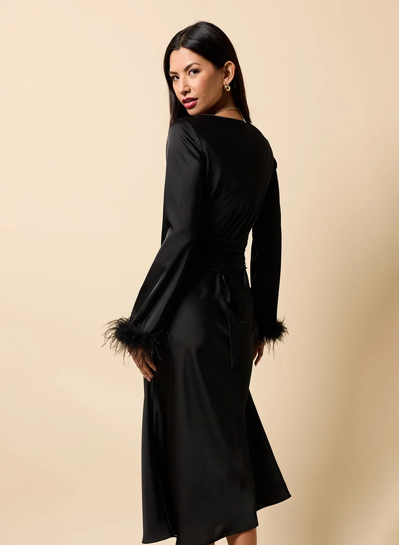 Little Mistress Feather Hem Sleeve Detail Maxi Dress