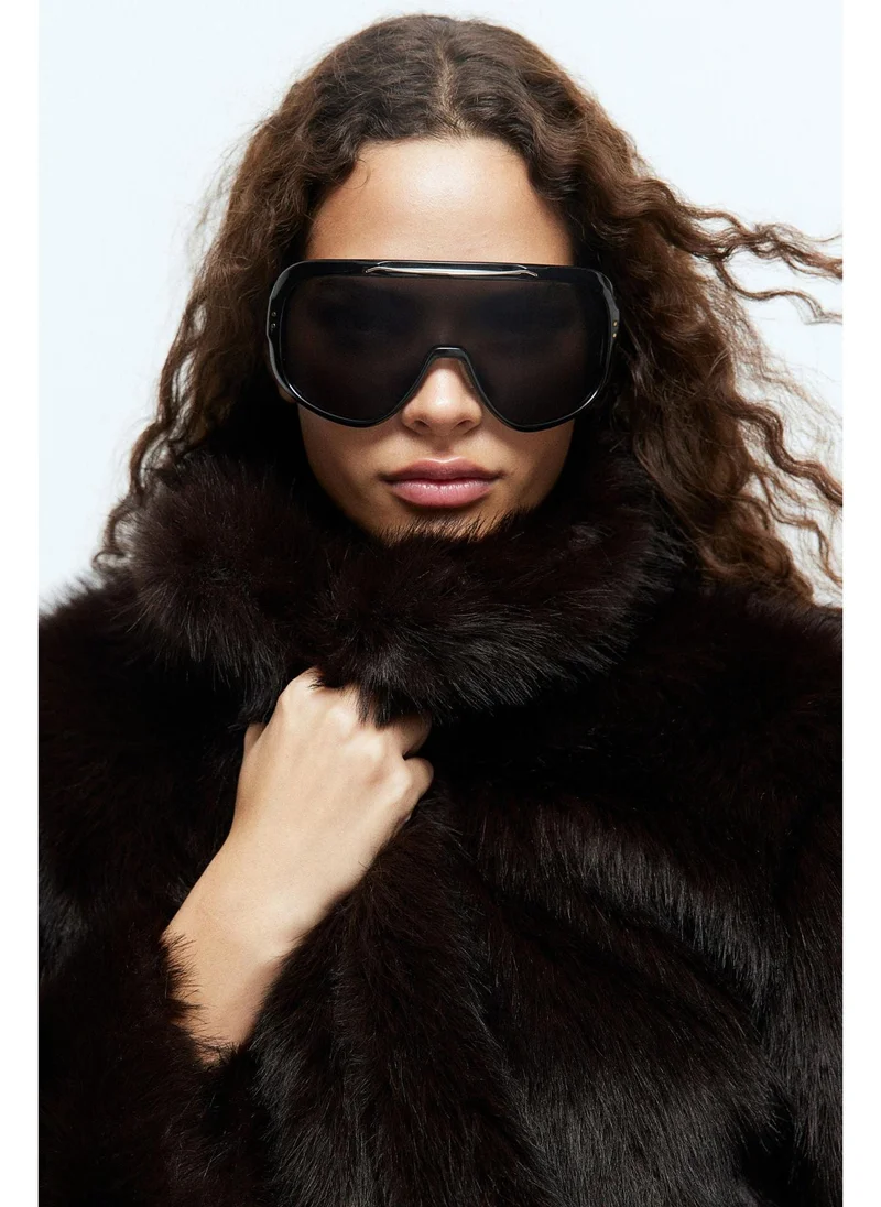 اتش اند ام Cropped fluffy jacket
