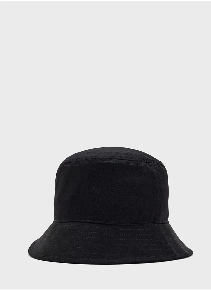 TOMMY JEANS Elongated Flag Cap