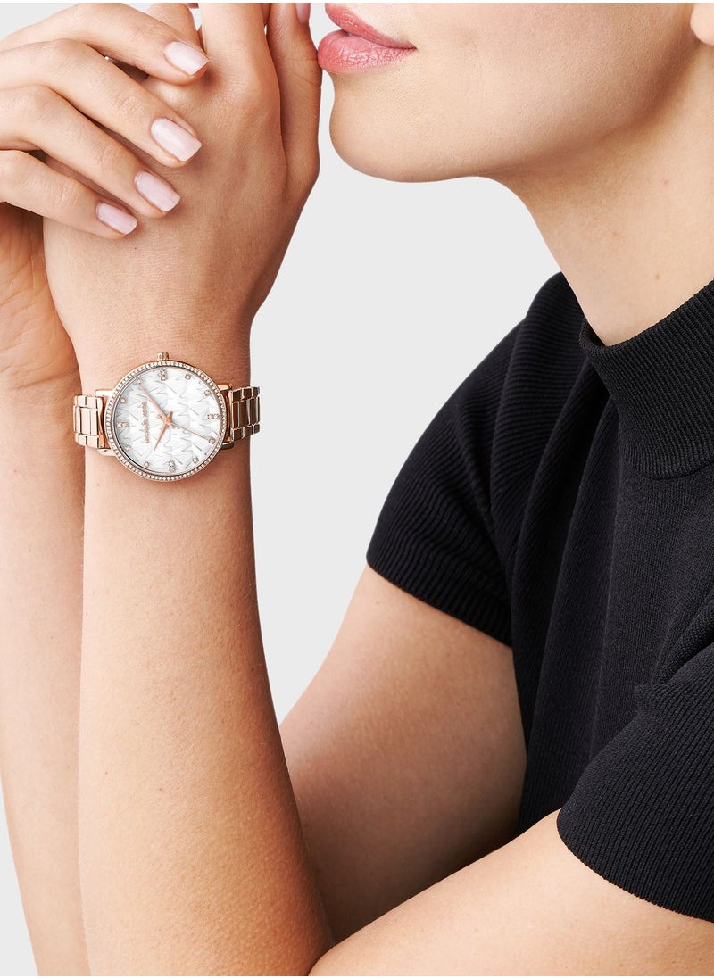 Michael Kors Classic Steel Strap Analog Watch  - Image 4