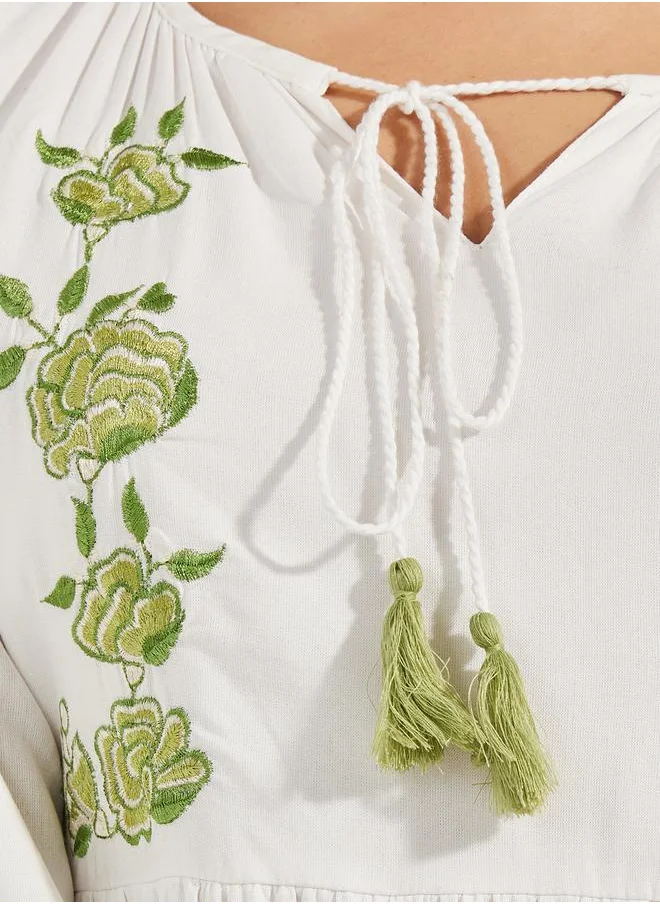ستايلي Embroidered Panel Tie Tassel Midi Dress