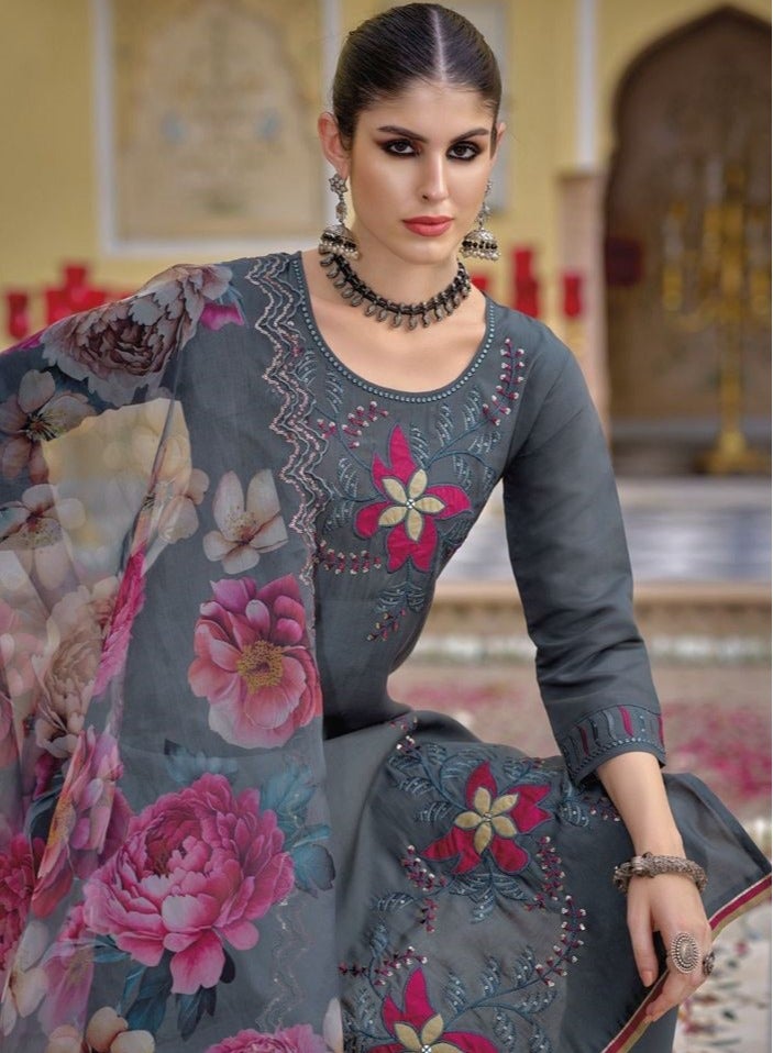 Fully stiched Kurti with pant and Dupatta  - Image 2