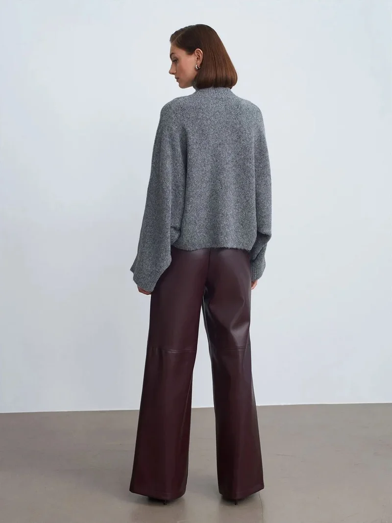 ديلفين DILVIN High-Waist Wide-Leg Faux Leather Trousers