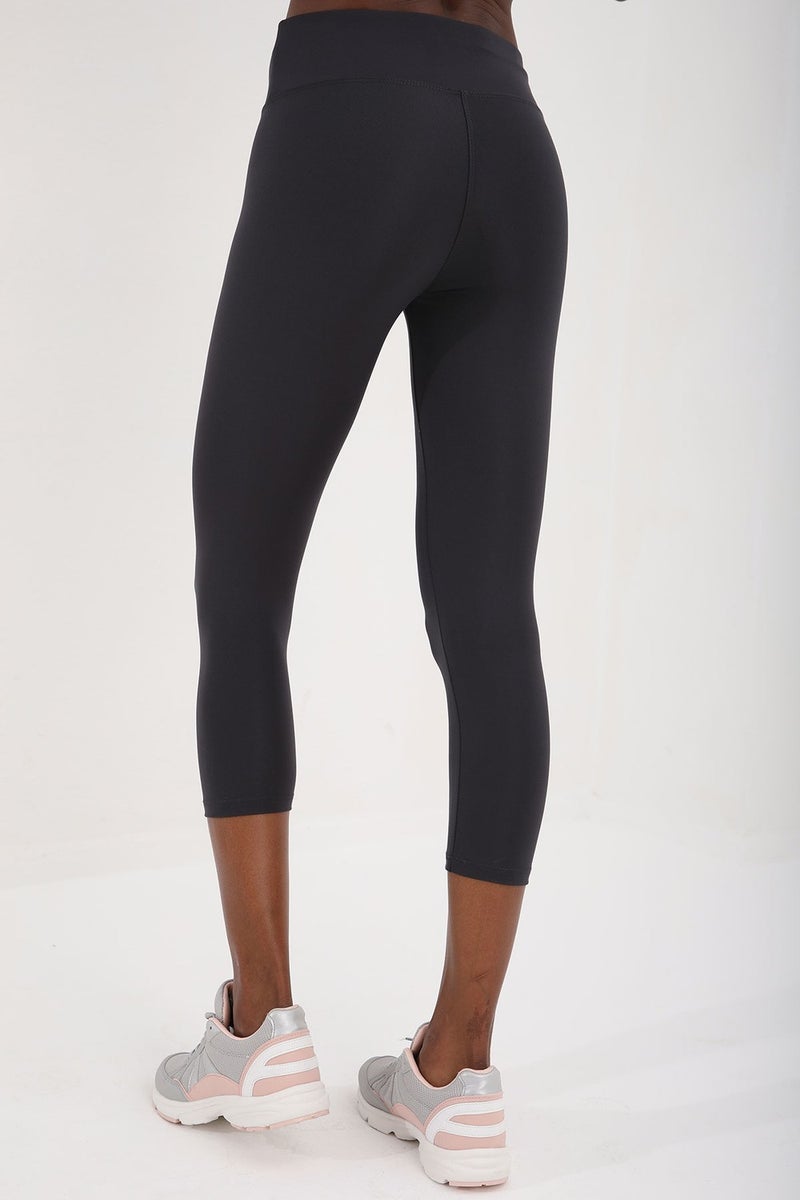 Tommy Life Anthracite Women's High Waist Slimmer Cross Back Detailed Sports Bustier-Capri Leggings Set - 95283  - Image 4
