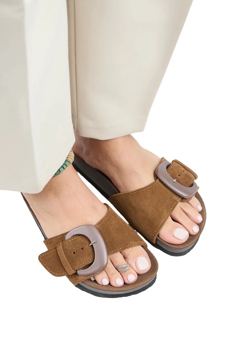 Manijero Manijero (Alandra 2) Women's Genuine Leather Single Buckle Tan Slippers