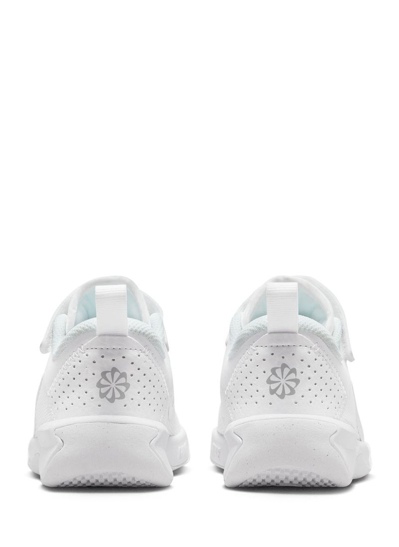 Nike Kids Omni Multi-Court Ps  - Image 4