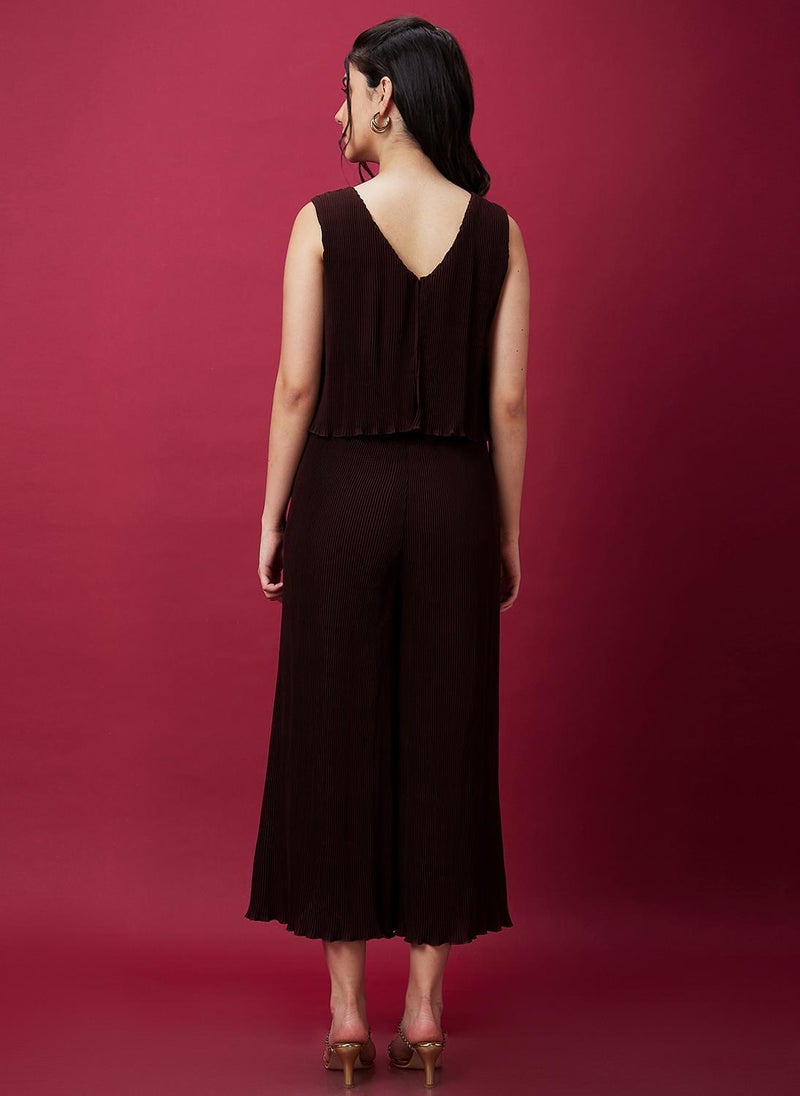 Globus Women's Brown Accordian Pleats Party Jumpsuit with V Neck and Metallic Trim - Image 5