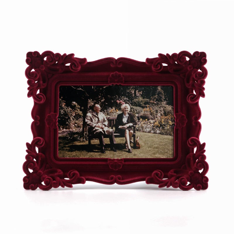FOLKOR FOLKOR 5x7 Retro Picture Frame for Tabletop Gallery Wall Decor Vintage Ornate Photo Frame with Real Glass for Living Room Bedroom Small Rococo Decorative Frame for Oil Paintings Posters Wine Red