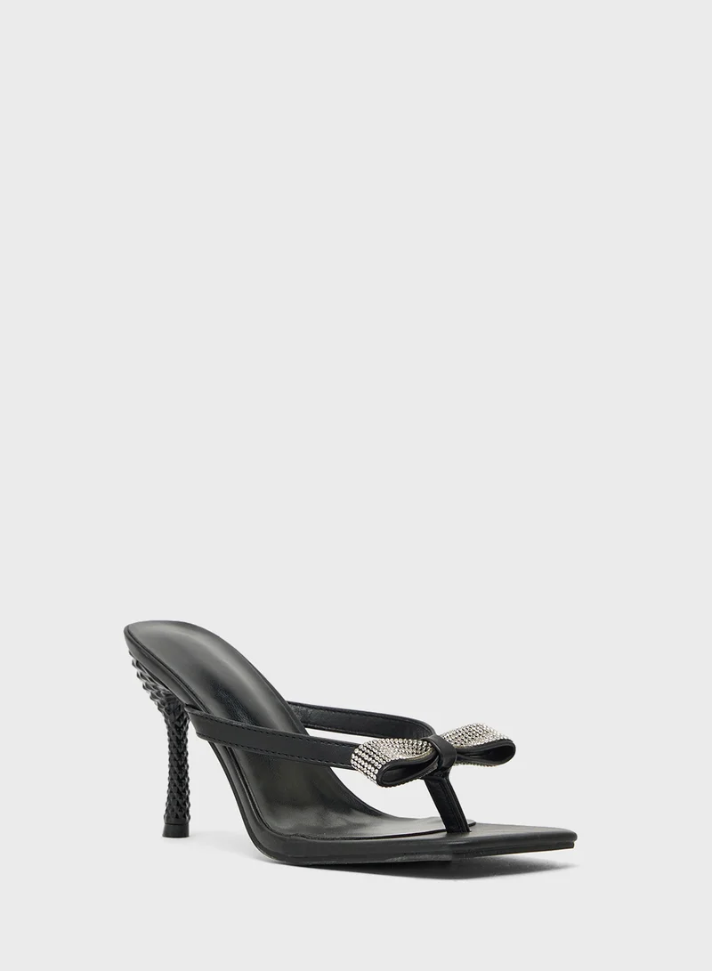 ايلا Heeled Sandal With Bow