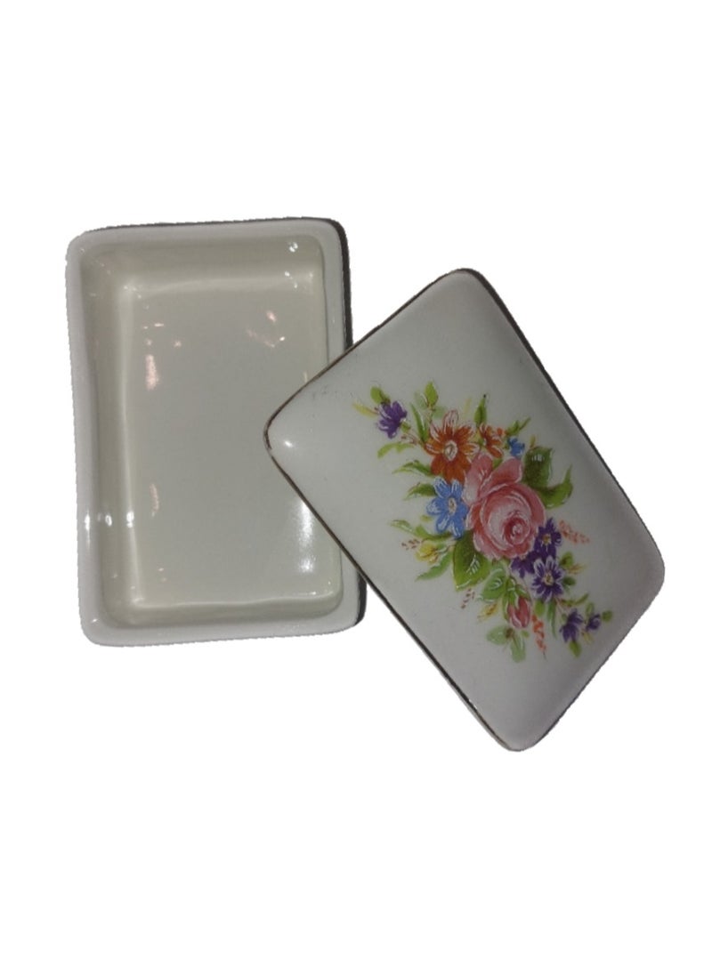 Generic Small rectangle with flowers Vintage porcelain box with cover miniature limog made in italy  - Image 1