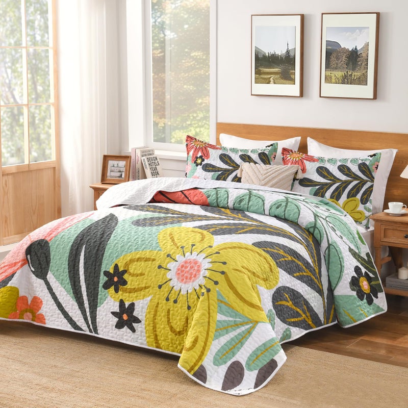 Andency Floral Boho Queen Quilt Bedding Set Green, 3 Pieces Farmhouse Flower Botanical Summer Bedspreads with 2 Shams, Soft Reversible Lightweight Microfiber Coverlet Set for All Season, 90"x96" - Image 2