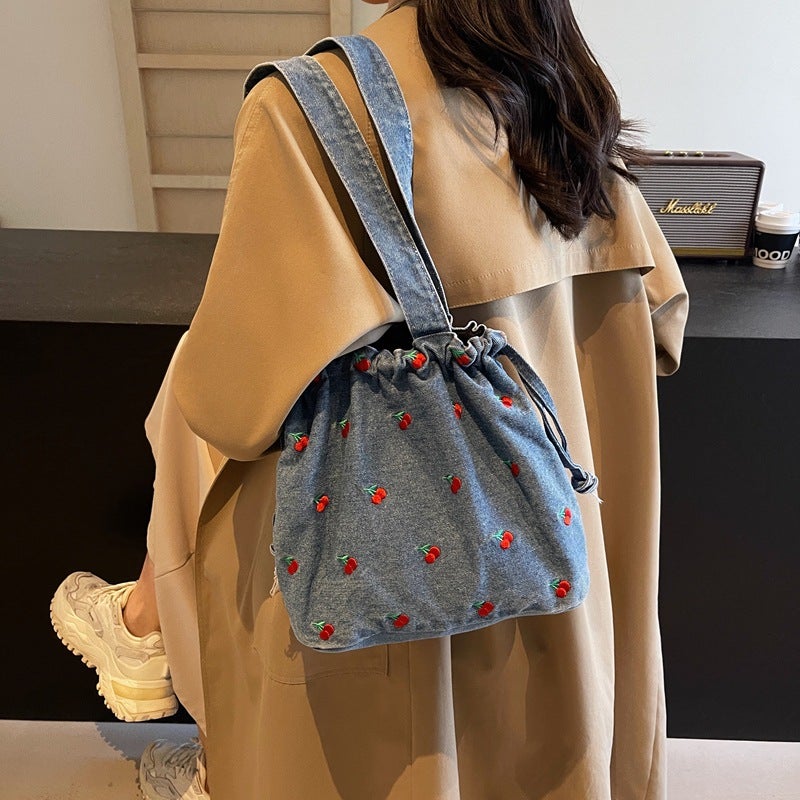 Canvas Bag Embroidered Handbag Denim Bag Niche Drawstring Design Fashion Large Capacity Shoulder Bag All-Match Commuter Bag - Image 3