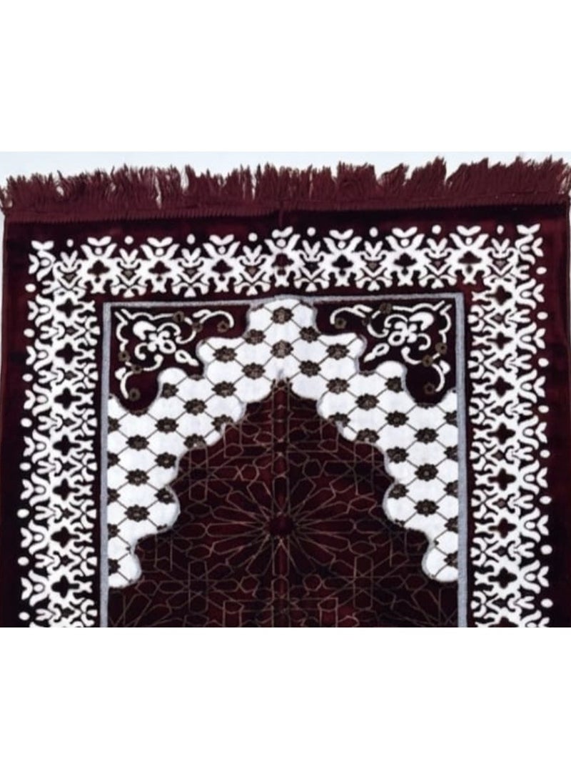 Luxurious embroidered prayer rug, Turkish made, size 80*120 cm - Image 3