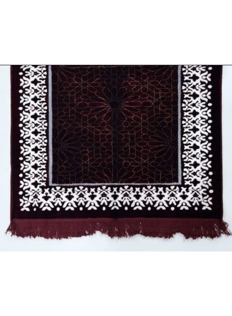 Luxurious embroidered prayer rug, Turkish made, size 80*120 cm - Image 2