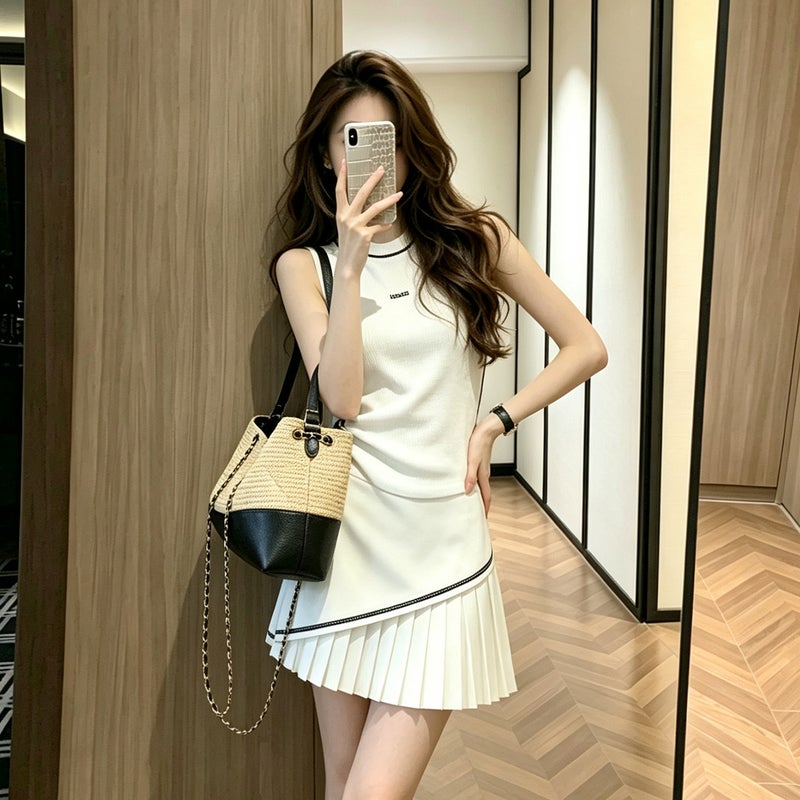 Women's White Sleeveless Top and Skirt Set - Image 5
