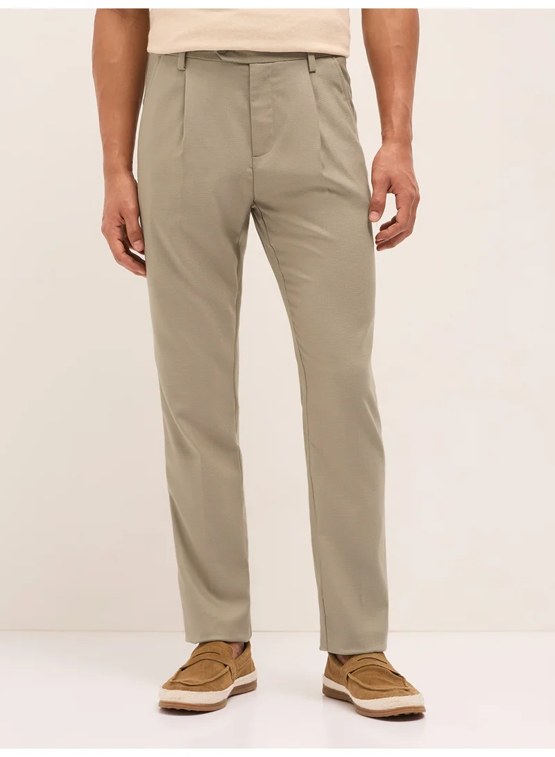 The Bear House  Men’s formal trouser for everyday wear, smart, stylish and comfortable bottom wear for office, business meetings and formal occasions, perfect choice to elevate your professional look for Men | Best Price UAE