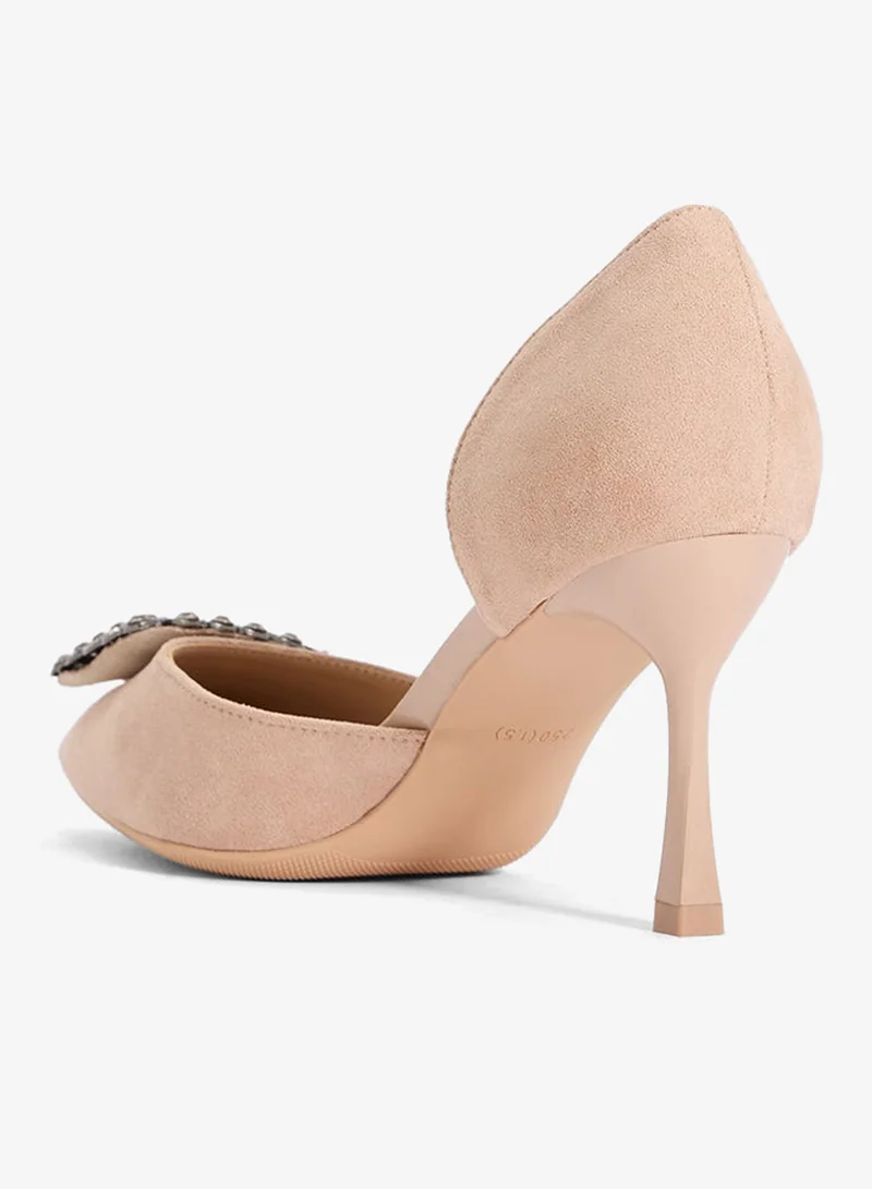 ايلا حذاء نسائي مزخرف