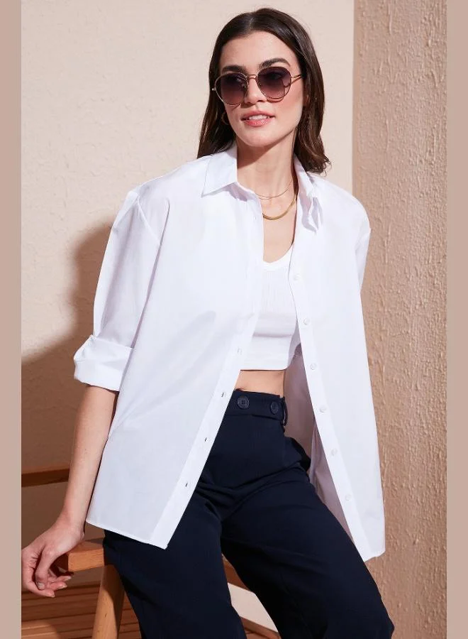 ليلا قميص نسائي قطني بقصة عادية وفتحة بأزرار