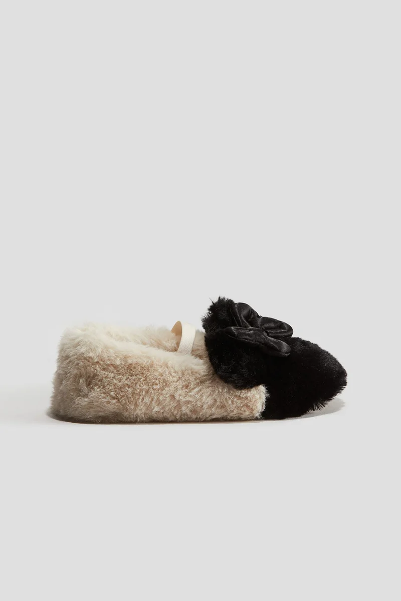 H&M Fluffy Slippers