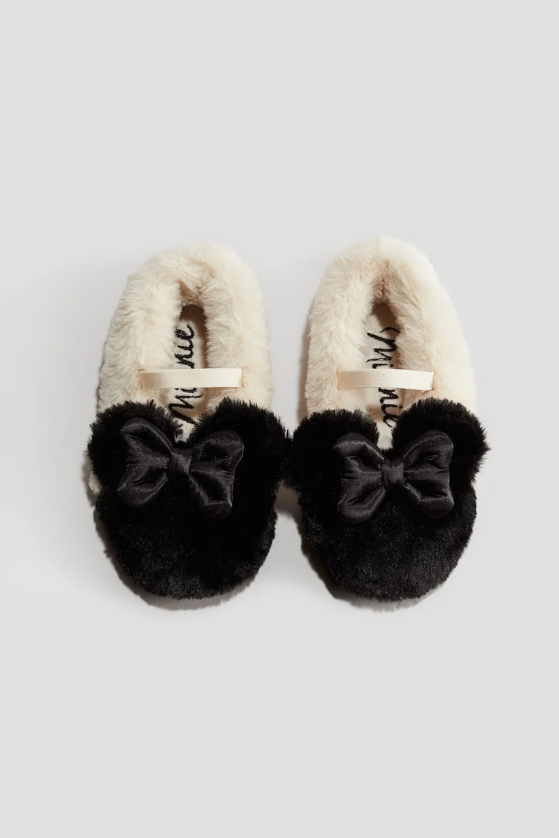 H&M Fluffy Slippers