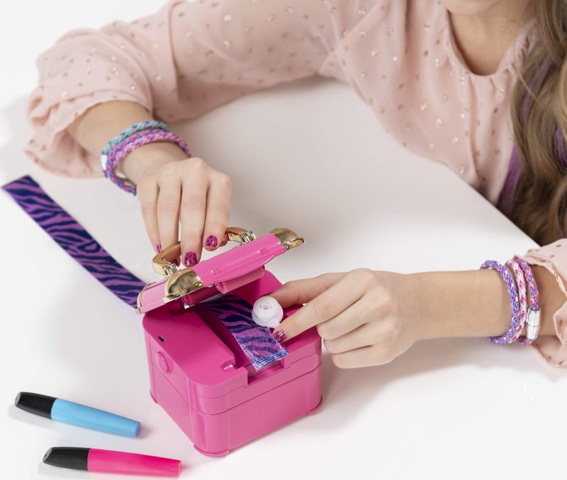 Cool Maker, Hollywood Hair Extension Maker with 12 Customizable Extensions and Accessories, for Kids Aged 8 and up - Image 4