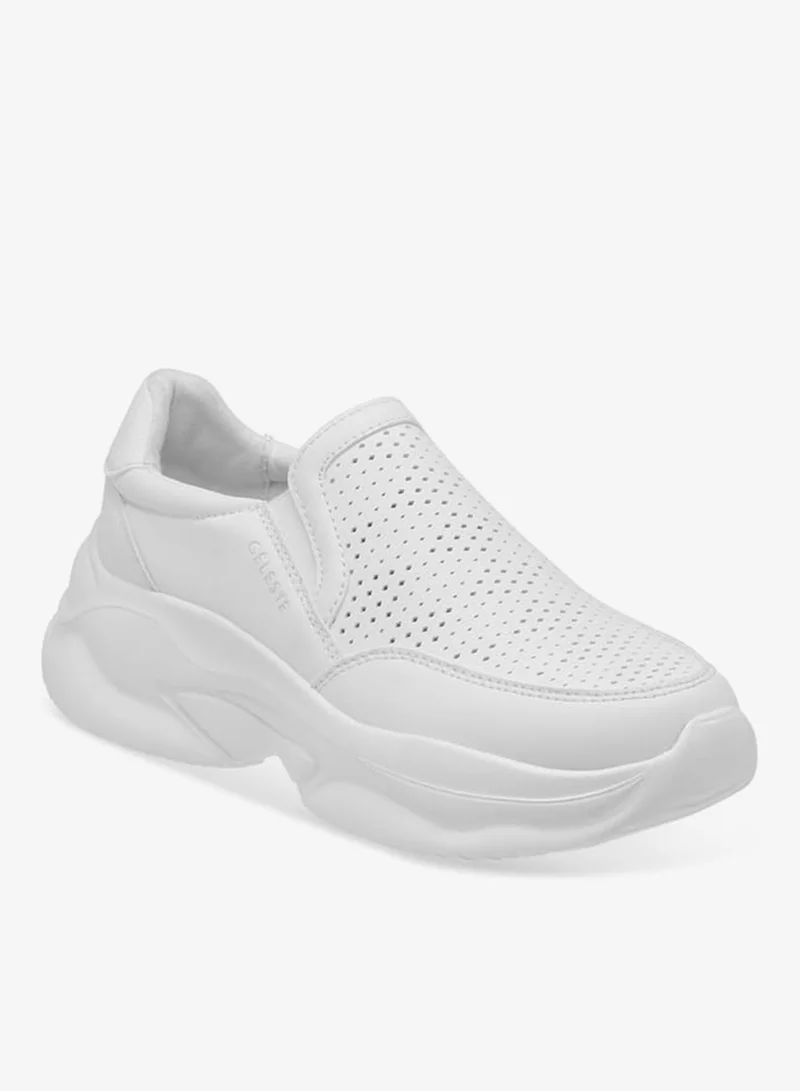 سيليست سنيكرز نسائي سهل الارتداء بتفاصيل مقصوصة ونعل سميك