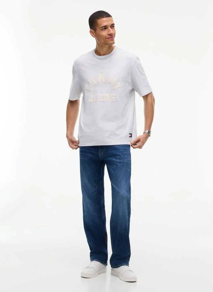 Tommy Jeans  Classic Logo Oversized Jersey T-Shirt for Men | Best Price UAE
