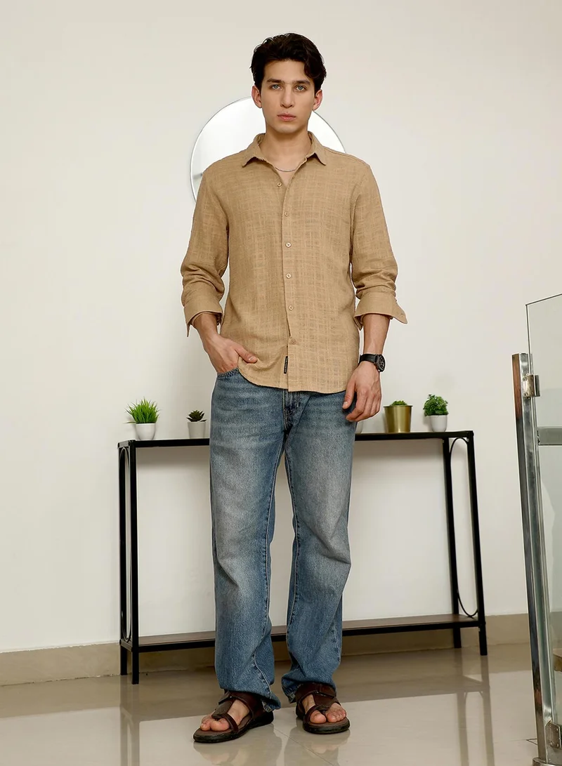 Campus Sutra Men's Beige Textured Full Sleeve Shirt