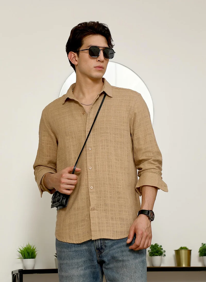 Campus Sutra Men's Beige Textured Full Sleeve Shirt