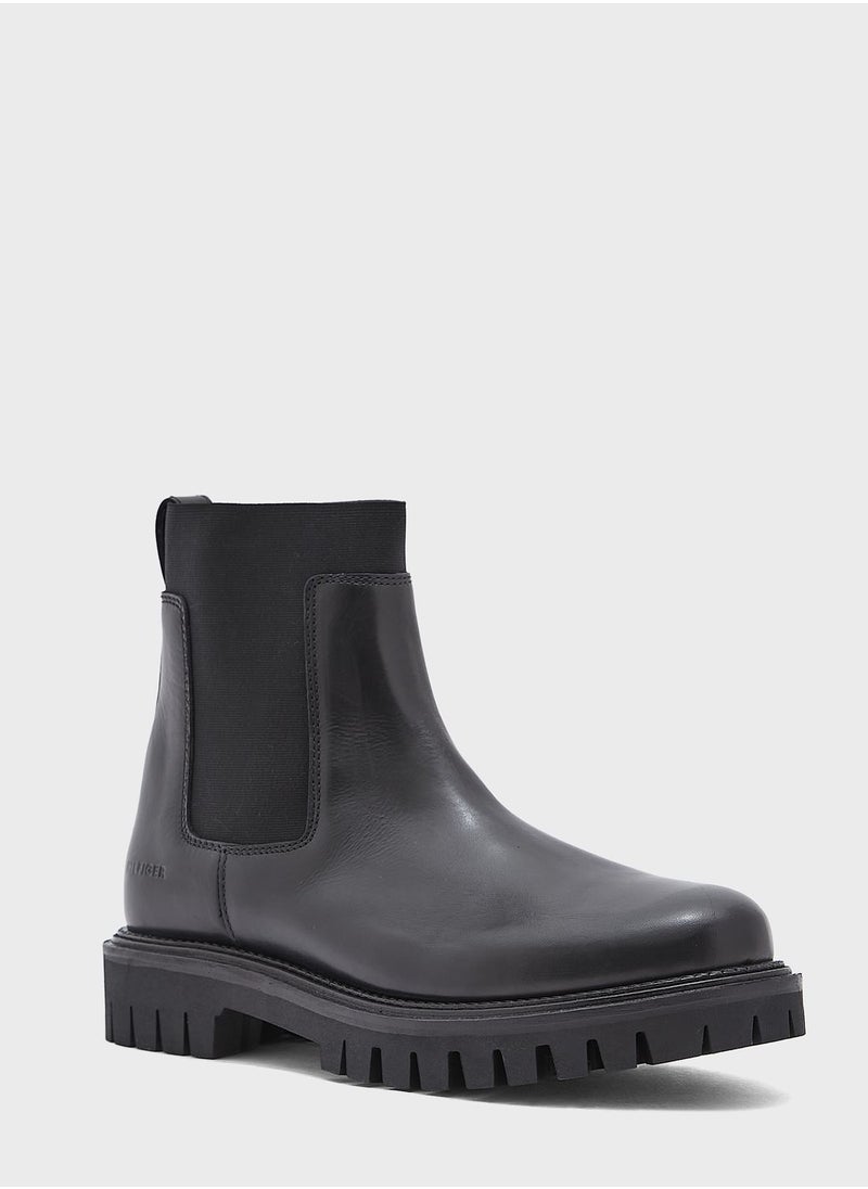 TOMMY HILFIGER - Essential Casual Boots - Image 1