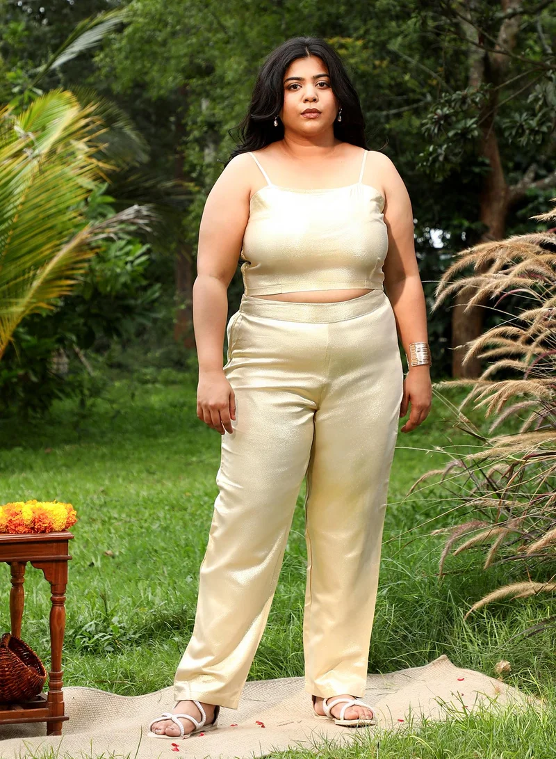 Instafab Plus Instafab Plus Women's Ivory White Floral Motif Kurta With Crop Top And Trousers For Ethnic Wear | Crew Neck, Long Regular Sleeves | Floral Jacquard Fabric | 3 Piece Kurta Set For Casual & Evening Wear