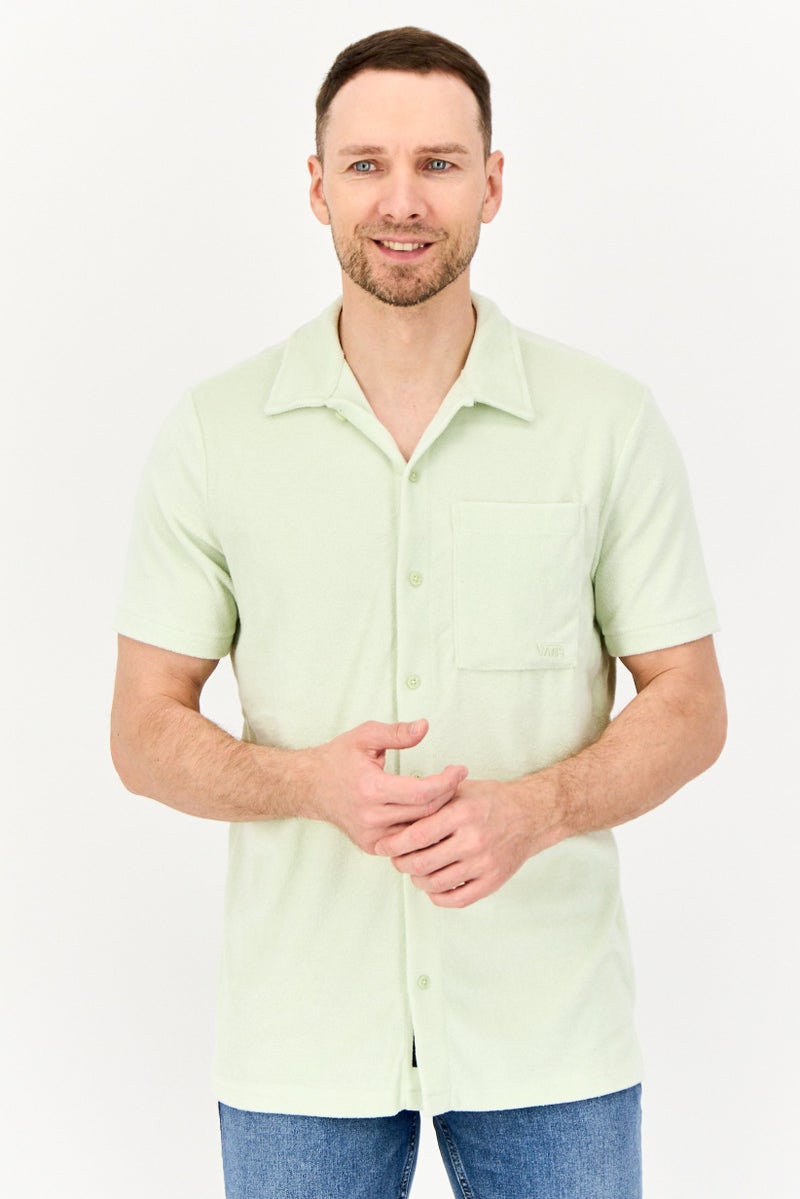 VANS قميص رجالي كاجوال بأكمام قصيرة بتصميم كلاسيكي، كريمي - Image 1