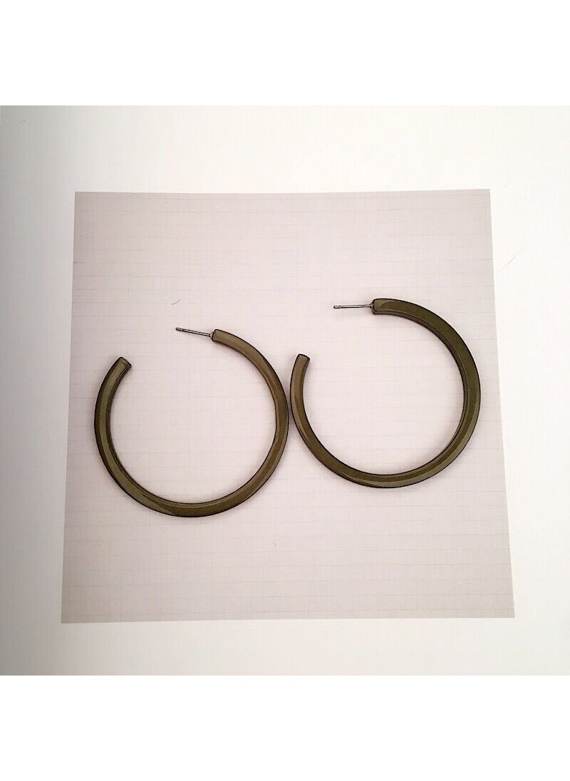 Generic - Spring C- shaped Acrylic Earrings Simple Versatile Ear Jewelry Women Fresh Sweet Style Korean Style Summer 2022 Ear Stud E1257-1# - Image 1