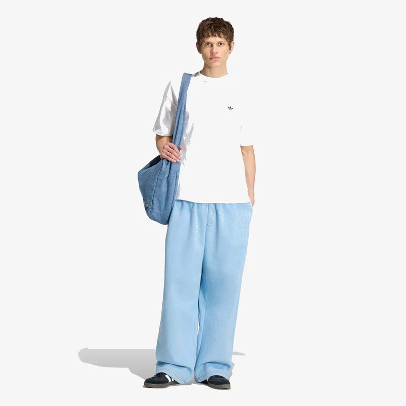 Adidas Originals  TREFOIL ESSENTIALS LOOSE T-Shirt for Men | Best Price UAE