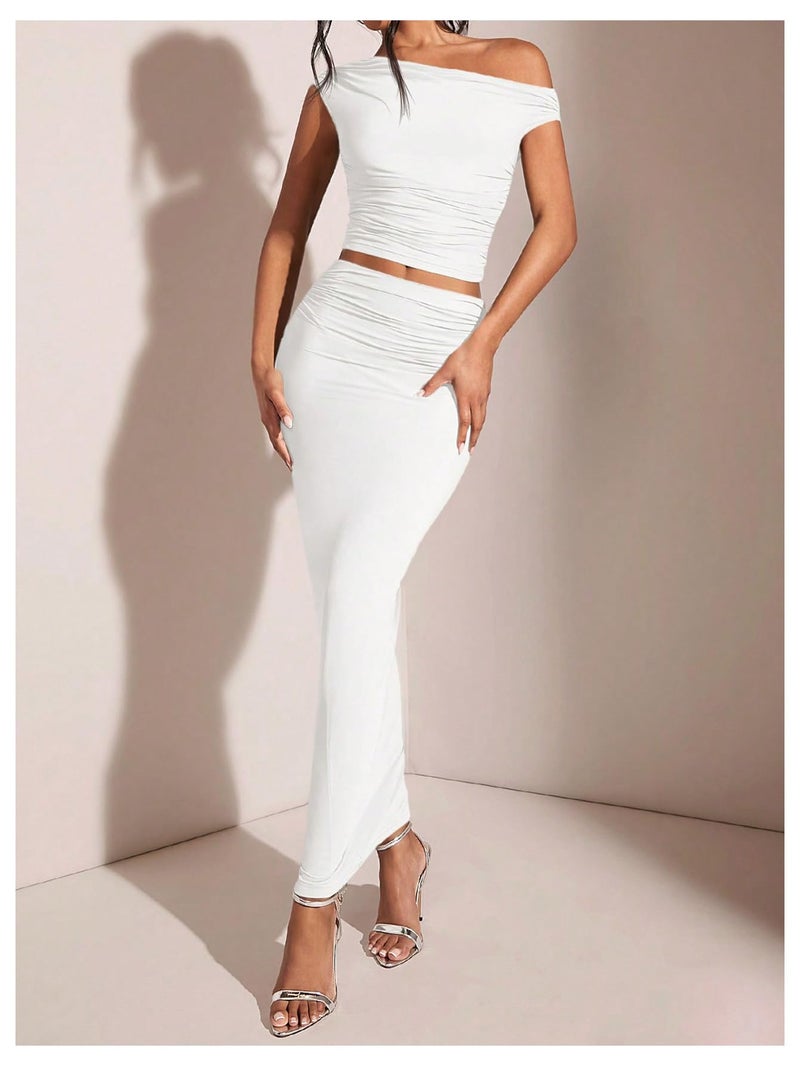 WDIRARA Women's Solid Asymmetrical Neck Two Piece Set One Shoulder Bodycon Maxi Skirt Set White Solid Medium - Image 4