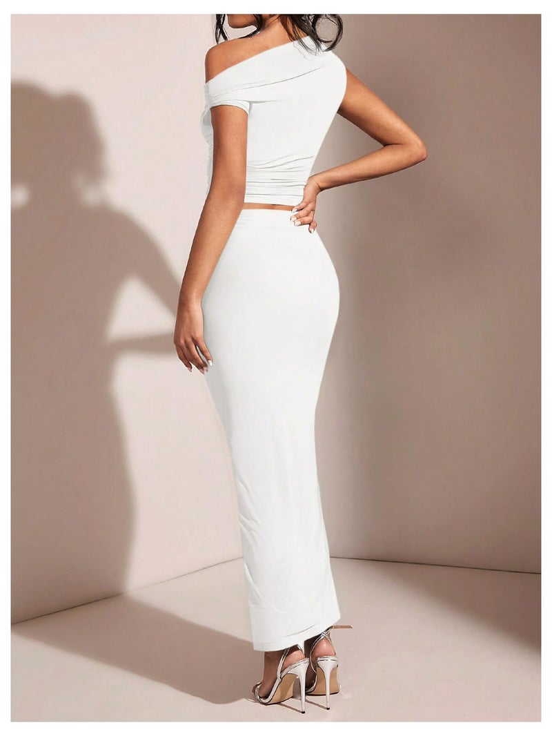WDIRARA Women's Solid Asymmetrical Neck Two Piece Set One Shoulder Bodycon Maxi Skirt Set White Solid Medium - Image 2