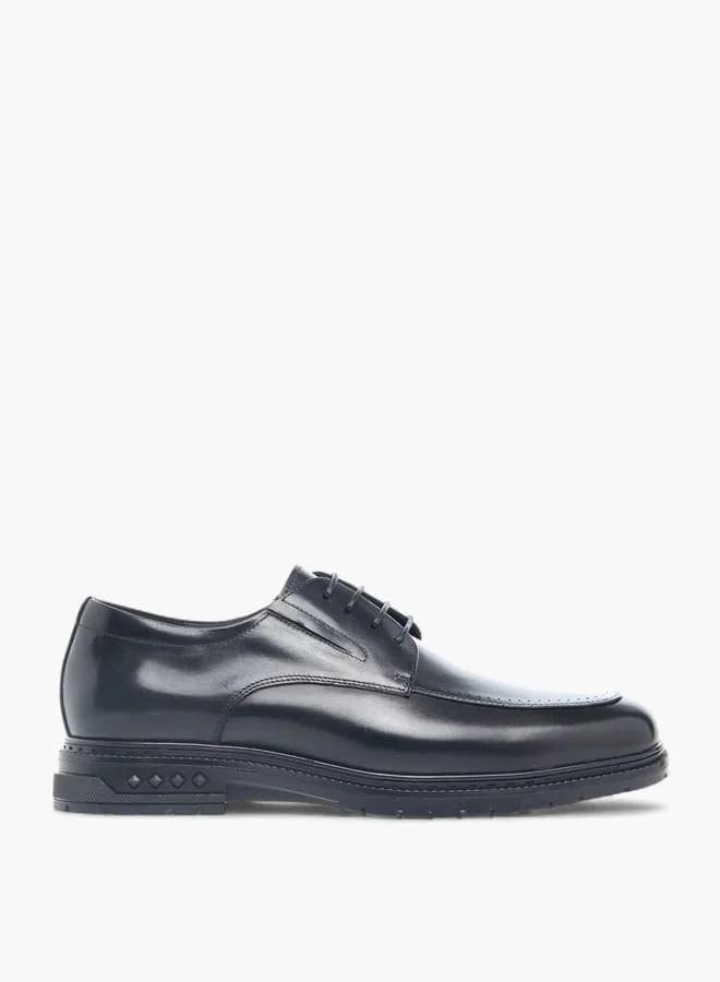 Le Confort Mens Solid Derby Shoes With Lace-Up Closure