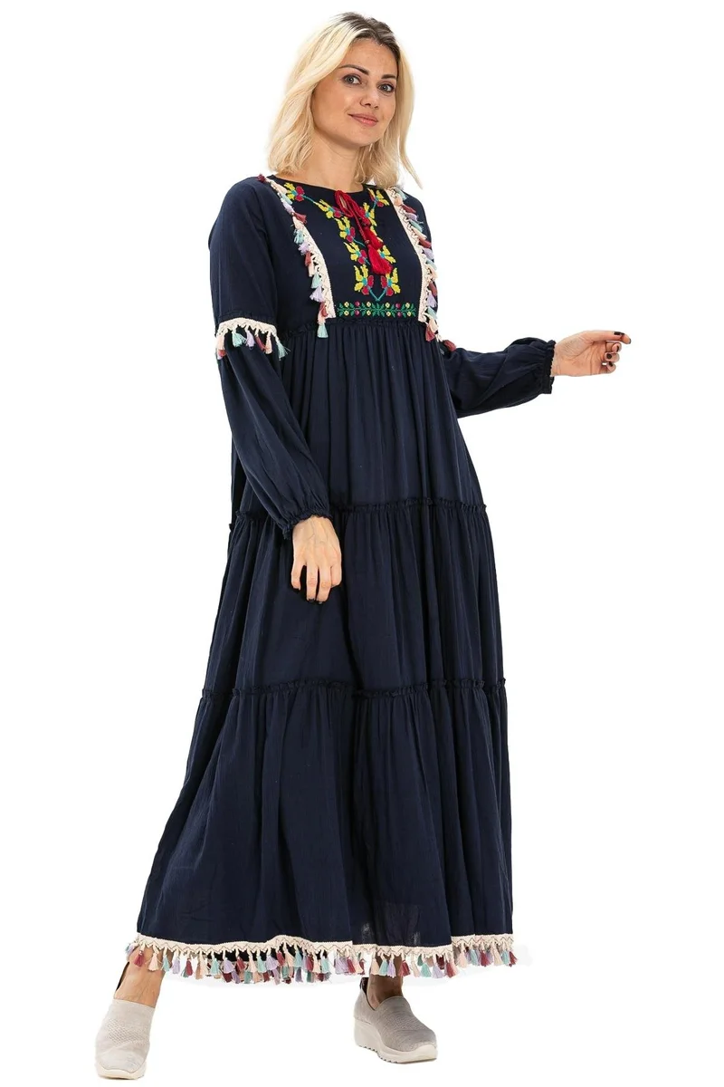 اليش شيل بيزي Embroidered Maxi Dress