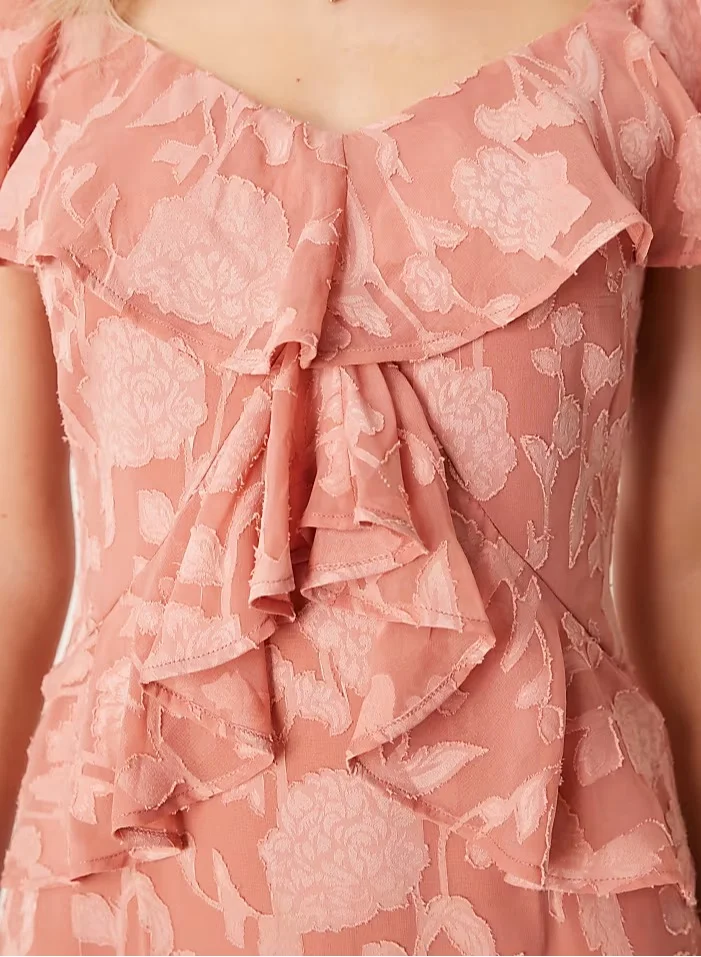 بريتي لافيش Eloise Midaxi Ruffle Dress