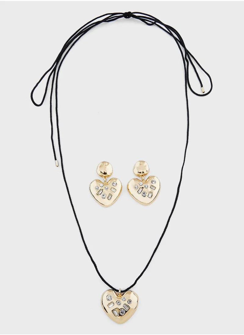 جينجر Heart Pendant Necklace And Earrings Set