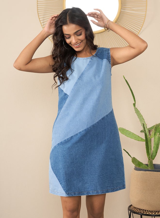 ستايل ستون فستان دنيم قصير بلا أكمام بتفاصيل مرقعة من ستايل ستون - Image 1