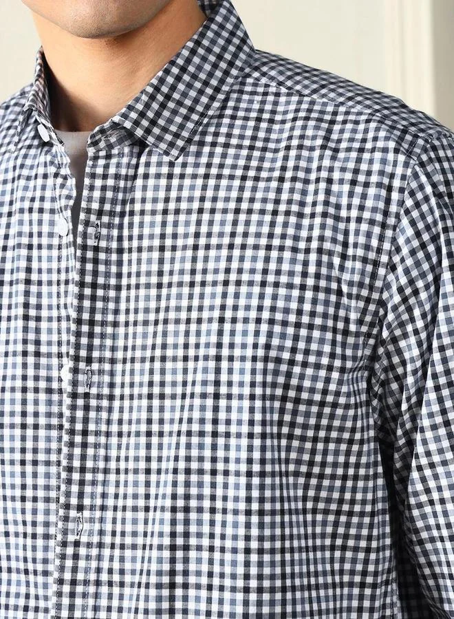 Dennis Lingo Checked Long Sleeves Casual Shirt by Styli
