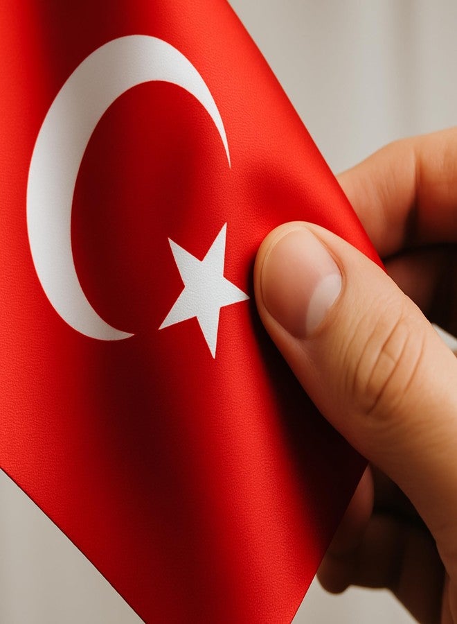 Asya Bayrak علم طاولة تركي 5.9 × 8.9 بوصة - علم مكتب تركي مع عمود كروم بطول 13 بوصة وقاعدة 3.07 بوصة - مطبوع بتقنية التسامي على الوجهين على قماش ساتان فاخر - ديكور داخلي للمكاتب والمنازل والمناسبات - Image 4