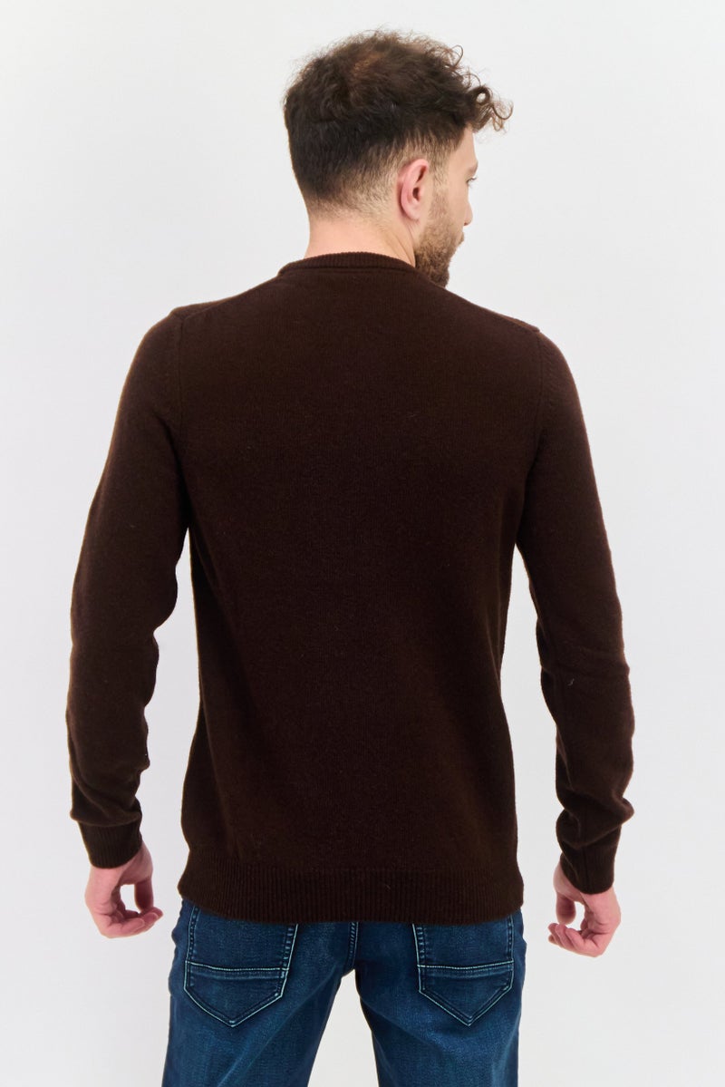 Lyle & Scott سويت شيرتات للرجال بياقة دائرية بشعار مميز، بني داكن - Image 3