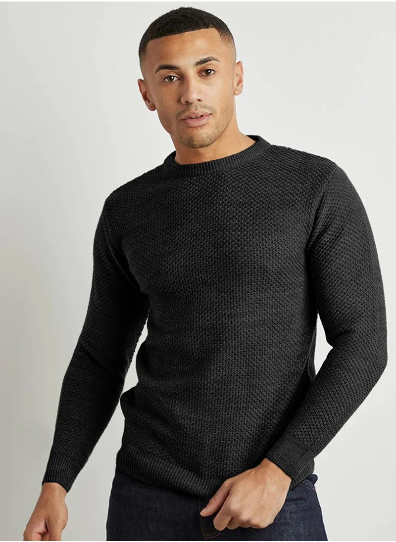 Campus Sutra Men's Onyx Black Solid Knitted Pullover Sweater